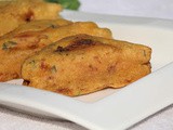 Bread pakora / stuffed bread pakora / aloo bread pakora