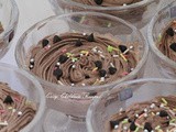 Egg-less chocolate mousse / eggless chocolate mousse / chocolate mousse
