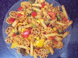 Red sauce vegetable pasta