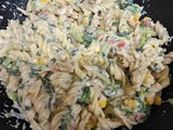 White sauce vegetable pasta