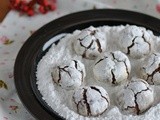 Chocolate Crinkle Cookies