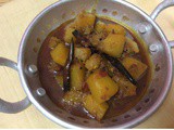 Delicious Pumpkin Curry/Misti Kumror Torkari (Without Potato)