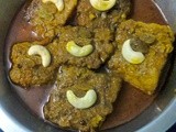 Lentils Cakes In Gravy / Bengali Dhokar Dalna