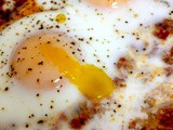 Breakfast Recipe: Shakshuka – Baked Egg Skillet w/ Veggies