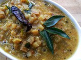 Vaazhaithandu Koottu / Plantain Stem Dhal