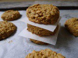 Flourless Peanut Butter and Honey Cookies