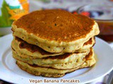 The Fluffiest Vegan Banana Pancakes