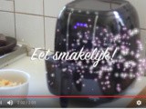 Es en de hete lucht friteuse