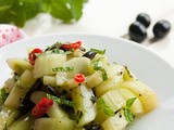 Komkommer salade met olijven en munt [Flickr]