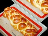 8 egg yolk challah bread