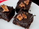 Caramel kiss brownies