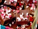 Easy 4-ingredient microwave chocolate peppermint fudge