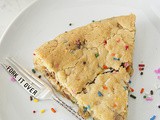 Funfetti skillet cookie