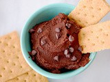 Healthy brownie batter hummus dip