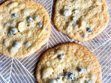Momofuku Milk Bar blueberry and cream cookies