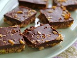 Salty peanut and dark chocolate slice