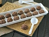 Mini Mocha Macaroons