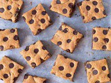 Peanut Butter Chocolate Chip Blondies