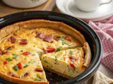 Easy Crockpot Quiche Recipe – Fluffy, Cheesy, and Perfect for a Slow Cooker Breakfast