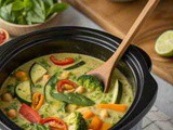 Easy Slow Cooker Thai Green Curry (Vegetarian) – The Best Crockpot Curry Recipe