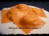 Tortelli di Patate su Fonduta al Taleggio