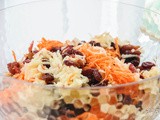 Polish Carrot and Apple Salad (Surówka z Marchewki)