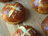 Pretzel Burger Buns