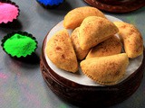 Apple Pie Karanji / Gujiya