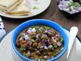 Kala Chana Ghugni | Black Chickpea Curry