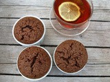 Chocolate muffins with pudding filling/Schokoladen muffins mit Puddingfüllung/ czekoladowe muffinki z nadzieniem budyniowym