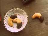 Haselnuss kipferl - Hazelnut half-moon cookies