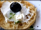 Homemade Labneh: a seriously addictive Levantine strained cheese