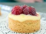 Lemon and raspberry tartlets over a bed of  Sablé Breton