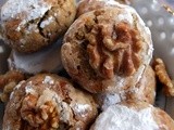 Moroccan almond, walnut and raisins Ghrouiba - a gluten-free recipe