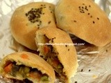 Stuffed masala bun