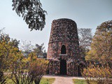 Chor Minar New Delhi – a 13th century minaret where heads of thieves used to be displayed
