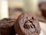 100% Whole Wheat Double Chocolate Chip Muffins