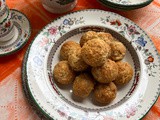 Cheesy Spelt Mini Muffins #MuffinMonday