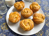 Peanut Butter Babka Buns #BreadBakers