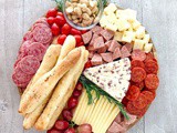 25 Effortless Party Charcuterie Board Ideas