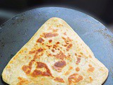 Triangle Paratha | Triangle Roti | Plain Paratha