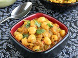 Chickpeas Kurma / Kondakadalai Kurma / Chana Korma