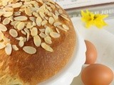 Pan di Pasqua al quark e mandorle