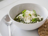 Zucchini mint cold soup / Soupe froide de courgette à la menthe