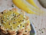 Sesame Wonton Crackers w/ Kiwi & Papaya Spreads