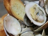 Steamed Clams in White Wine Garlic Broth