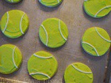 Frosting Sugar Cookie Tip: Tennis Balls