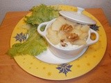 Mini casserole dish with potato puree, creamy roquefort with walnuts and pears