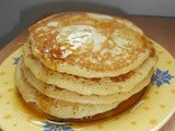 Pancakes with maple syrup