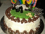 Shaun the sheep cake